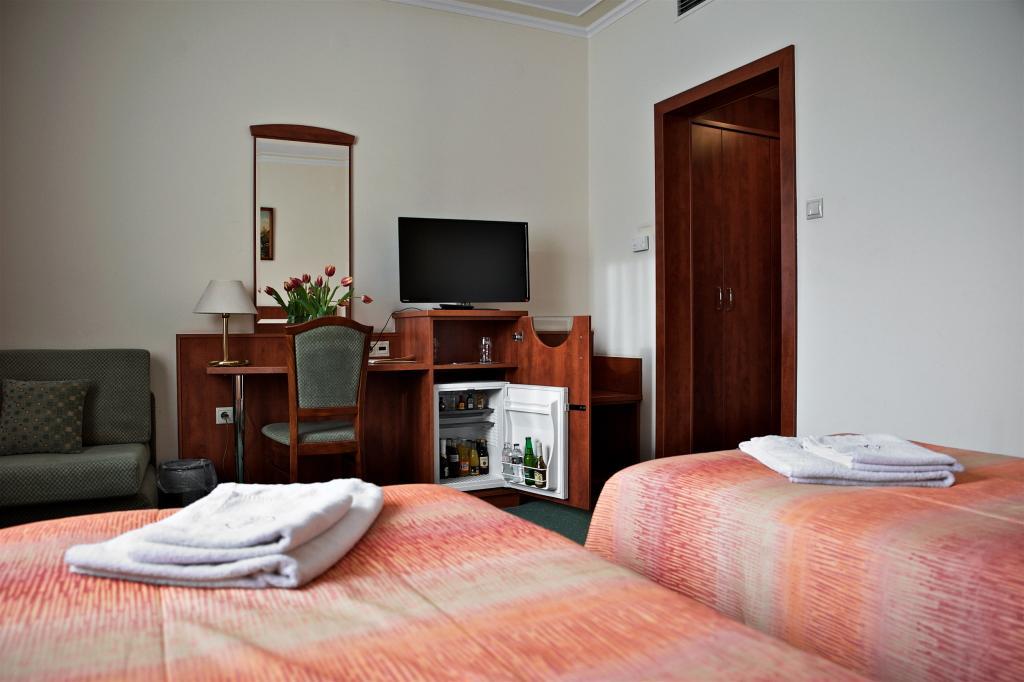 Hotel Lukacs Superior كزينكبرسكا الغرفة الصورة