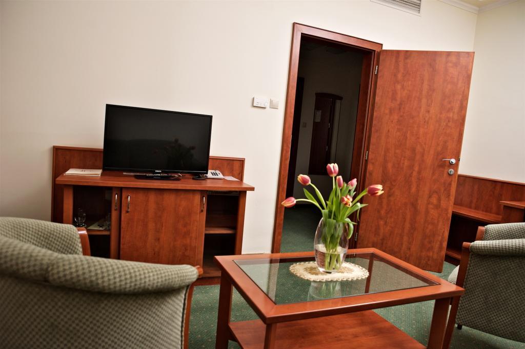 Hotel Lukacs Superior كزينكبرسكا الغرفة الصورة