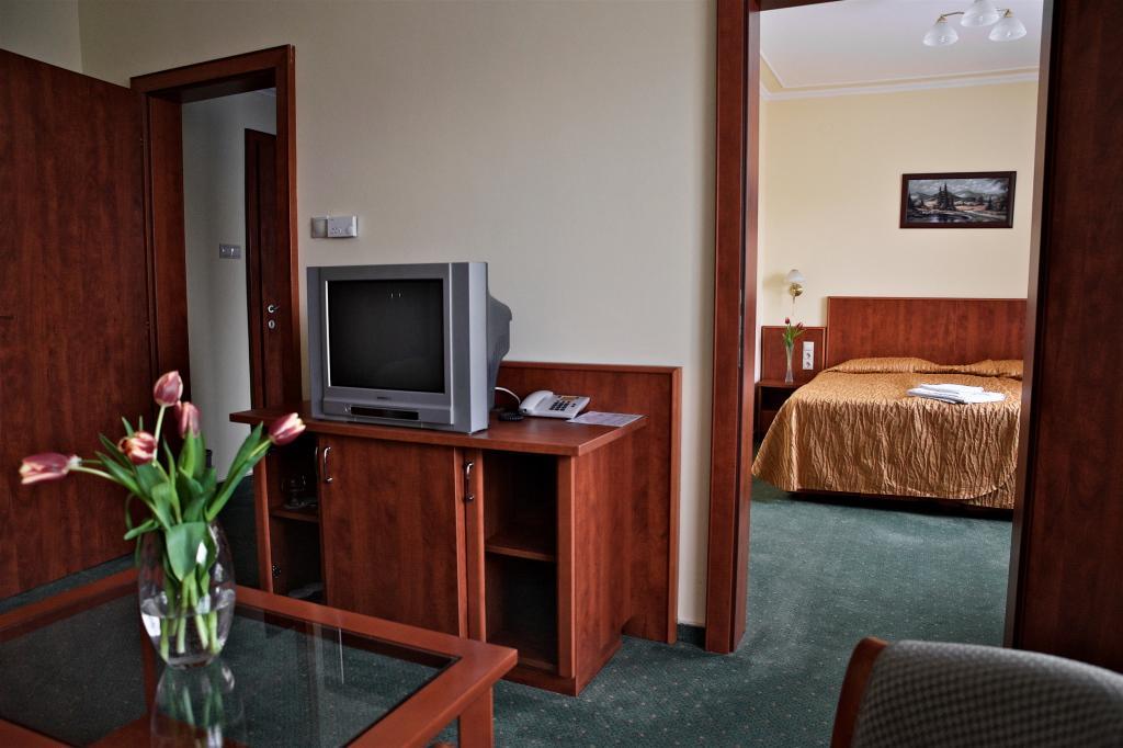 Hotel Lukacs Superior كزينكبرسكا الغرفة الصورة