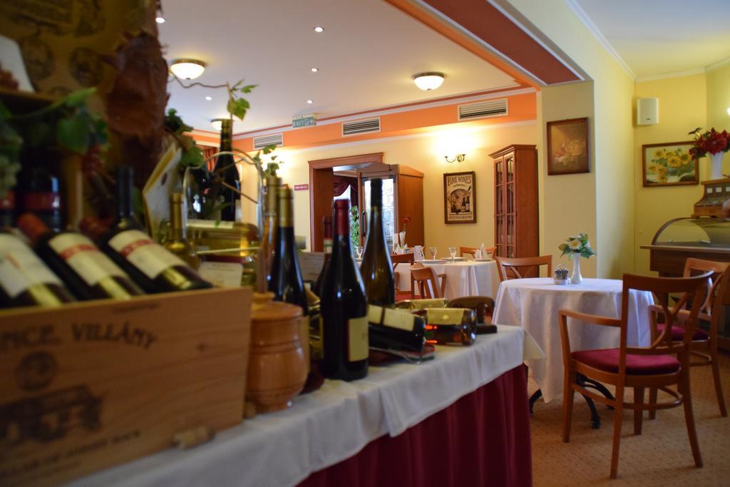 Hotel Lukacs Superior كزينكبرسكا المظهر الخارجي الصورة